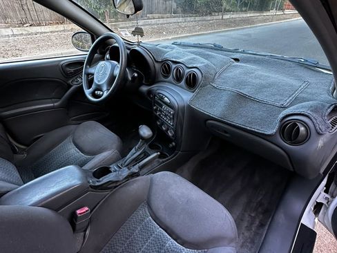 Used 2004 Pontiac Grand Am SE FWD image 24