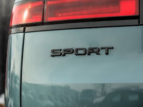 New 2025 Land Rover Range Rover Sport Dynamic SE image 8