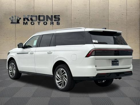 New 2026 Lincoln Navigator L Reserve AWD/4WD image 6