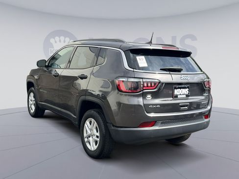 Used 2021 Jeep Compass Sport w/ Cold Weather Group AWD/4WD image 4
