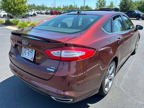 Used 2015 Ford Fusion SE FWD image 6