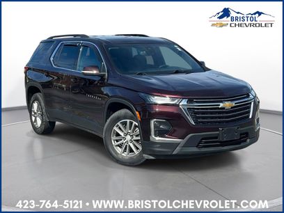 Used 2023 Chevrolet Traverse LT
