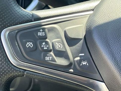 Used 2023 Chevrolet Equinox LS w/ Driver Confidence II Package FWD image 21