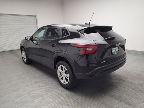 Used 2024 Chevrolet Trax LS FWD image 5