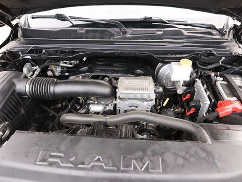 Used 2022 RAM 1500 Limited w/ Body Color Bumper Group image 29