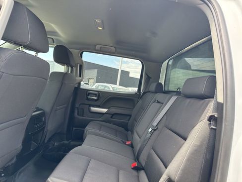 Used 2019 Chevrolet Silverado 2500 LT w/ LT Convenience Package AWD/4WD image 9