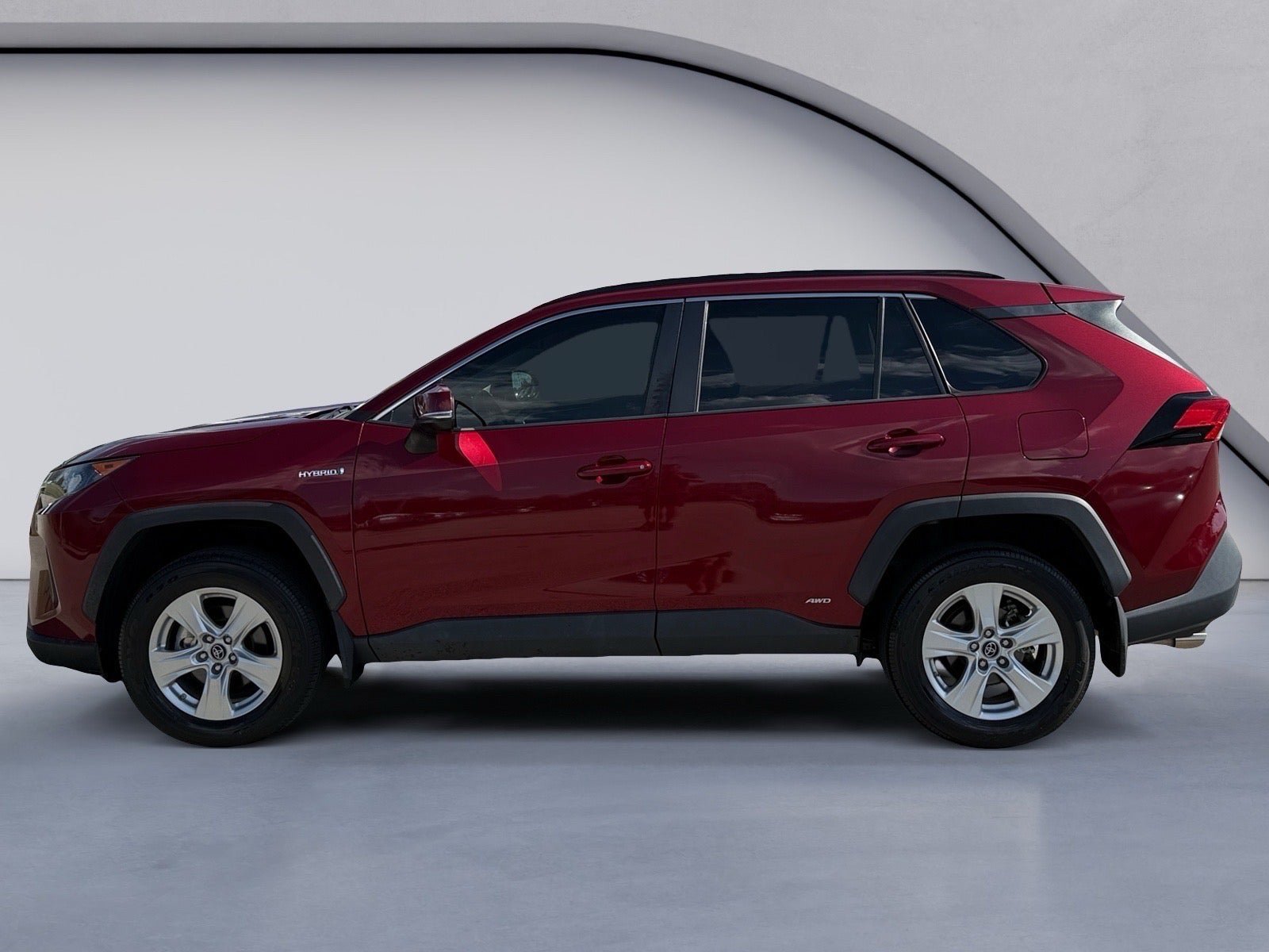 Used 2020 Toyota RAV4 LE w/ All Weather Liner Package AWD/4WD image 2