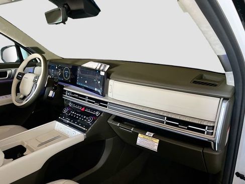New 2025 Hyundai Santa Fe Calligraphy image 32