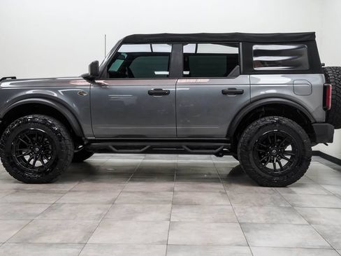 Used 2022 Ford Bronco Wildtrak AWD/4WD image 8