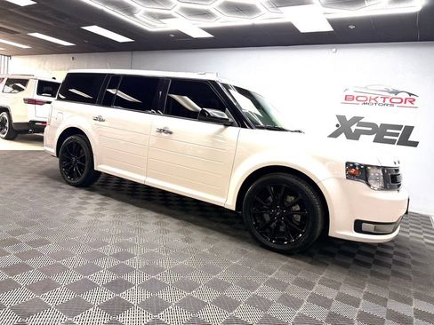 Used 2019 Ford Flex SEL w/ Equipment Group 202A FWD image 2