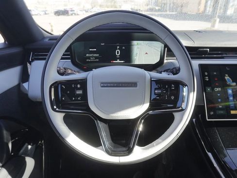 New 2025 Land Rover Range Rover Sport Dynamic SE image 10