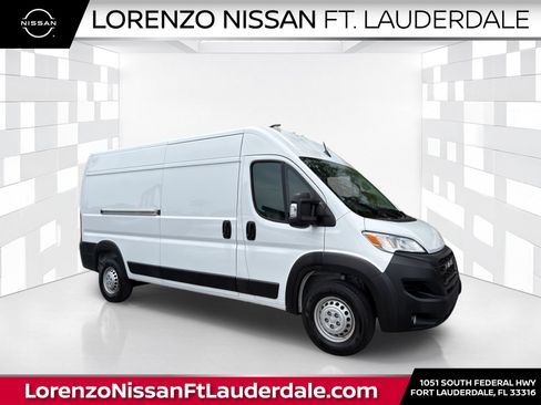 Used 2026 RAM ProMaster 2500 w/ Convenience Group FWD image 1