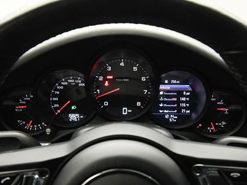 Used 2017 Porsche 911 Carrera S image 12