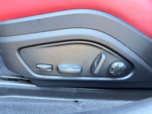 Certified 2026 Porsche Panamera 4 image 7