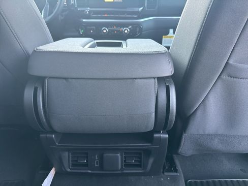 New 2026 GMC Sierra 1500 Elevation image 30