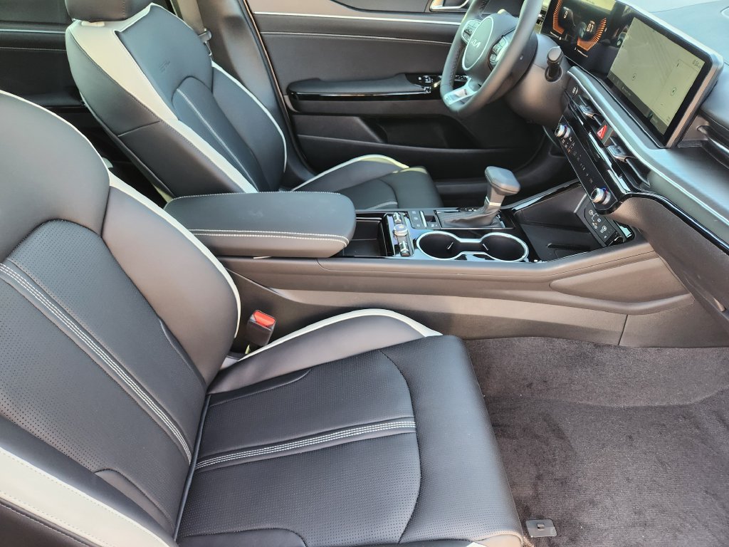 New 2026 Kia K5 GT-Line AWD/4WD image 13