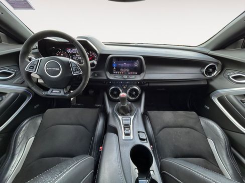 Used 2019 Chevrolet Camaro SS image 13