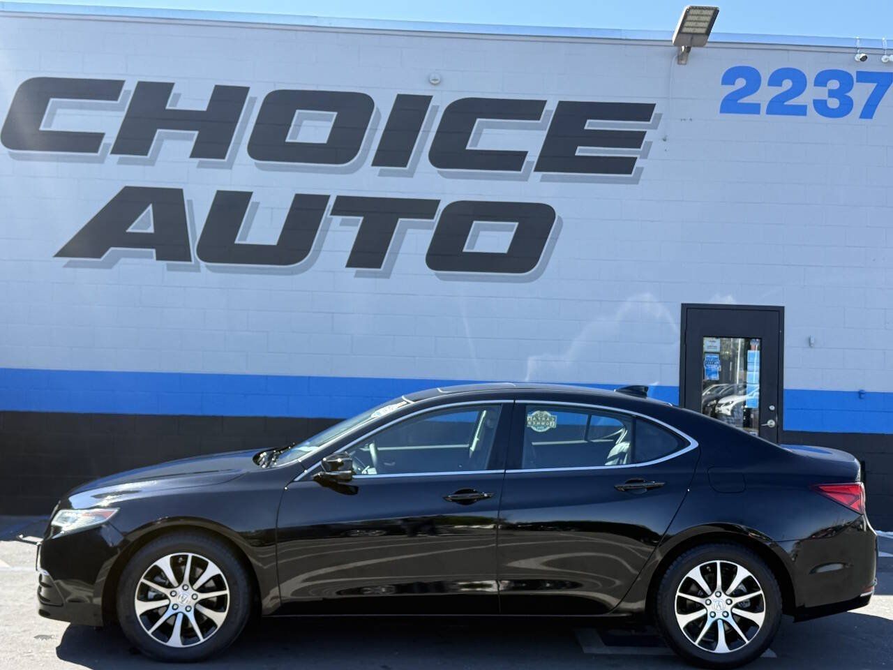 Used 2015 Acura TLX w/ Technology Package FWD image 24