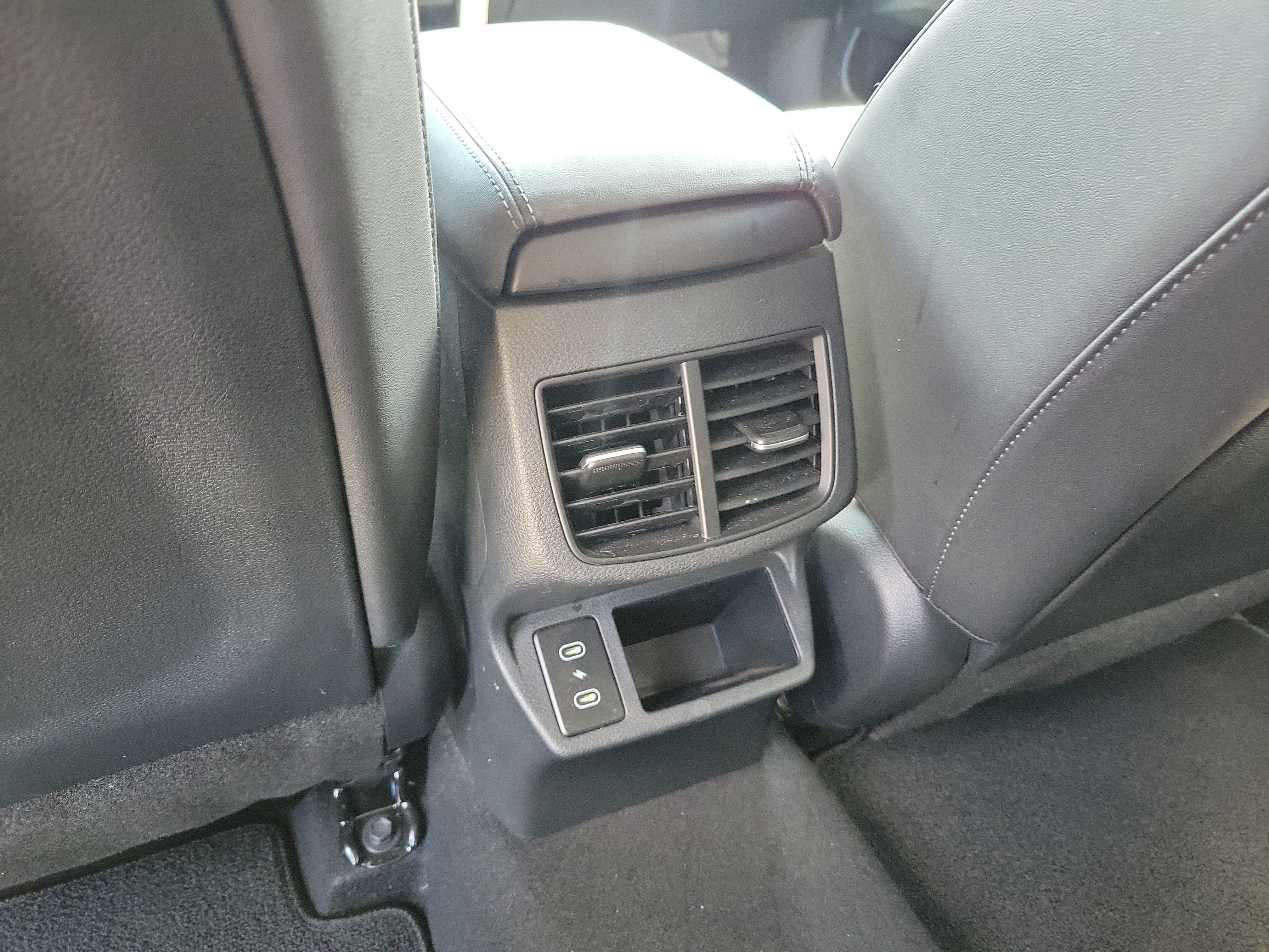 Used 2024 Kia Seltos X-Line AWD/4WD image 12