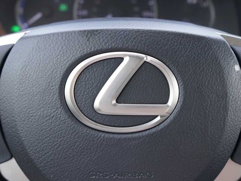 Used 2015 Lexus CT 200h w/ Navigation Package FWD image 14