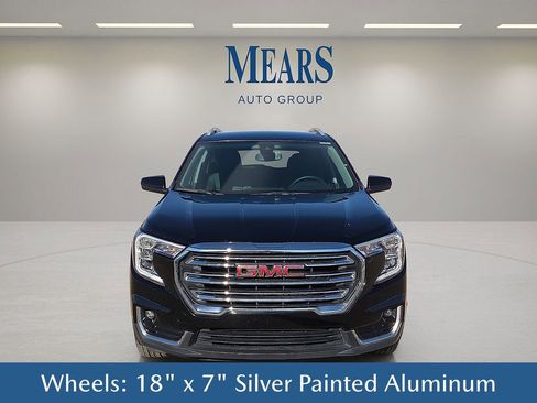 Used 2024 GMC Terrain SLT image 9