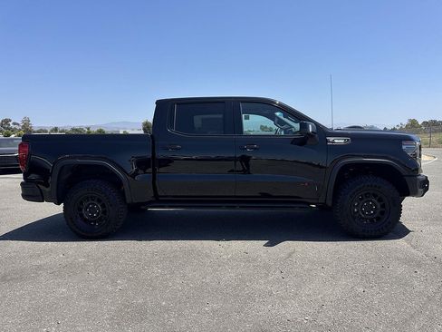 New 2026 GMC Sierra 1500 AT4X w/ AT4X AEV Edition AWD/4WD image 3