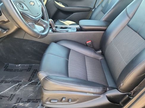 Used 2020 Chevrolet Impala LT FWD image 6