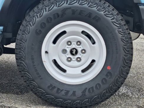 New 2025 Ford Bronco Heritage Edition image 29