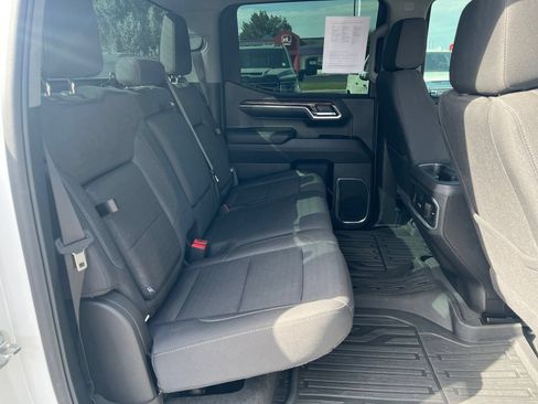 Used 2024 GMC Sierra 1500 Elevation w/ LPO, Elevation Black Package AWD/4WD image 27