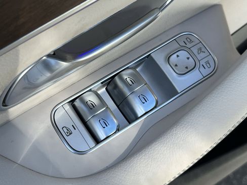 New 2026 Mercedes-Benz GLE 580 4MATIC image 13