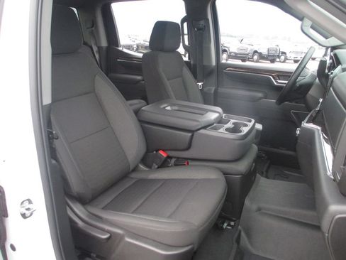 Certified 2026 GMC Sierra 1500 Elevation AWD/4WD image 24