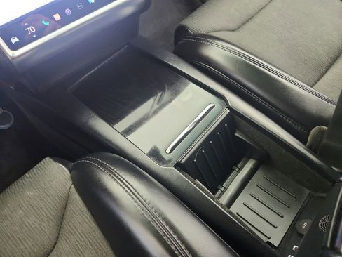 Used 2017 Tesla Model X 100D image 14