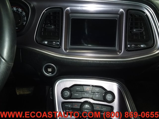 Used 2018 Dodge Challenger R/T w/ Blacktop Package RWD image 12