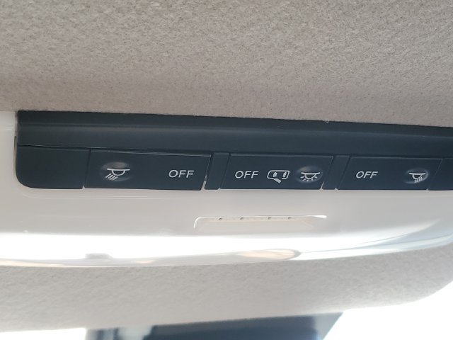 Certified 2025 Nissan Versa SV w/ Trunk Package FWD image 31