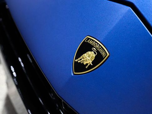 Used 2023 Lamborghini Urus Performante image 73