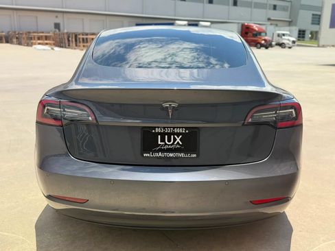 Used 2021 Tesla Model 3 Standard Range Plus RWD image 9