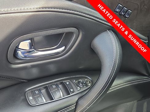 Used 2024 INFINITI QX80 Luxe image 15