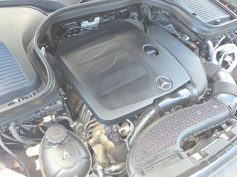 Certified 2022 Mercedes-Benz GLC 300 w/ AMG Line image 22