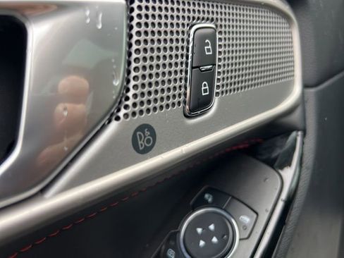 Certified 2023 Ford Explorer ST-Line w/ Class IV Trailer Tow Package AWD/4WD image 8