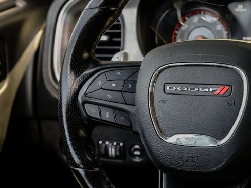 Used 2019 Dodge Charger Scat Pack w/ Daytona Edition Group RWD image 25