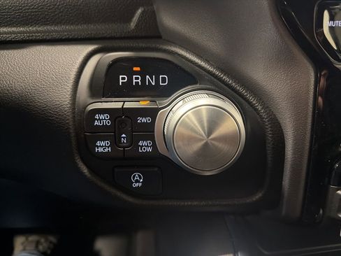 Used 2025 RAM 1500 Laramie w/ Sport Appearance Package AWD/4WD image 10
