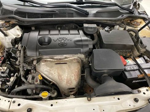 Used 2011 Toyota Camry LE w/ Fleet Convenience Pkg FWD image 11