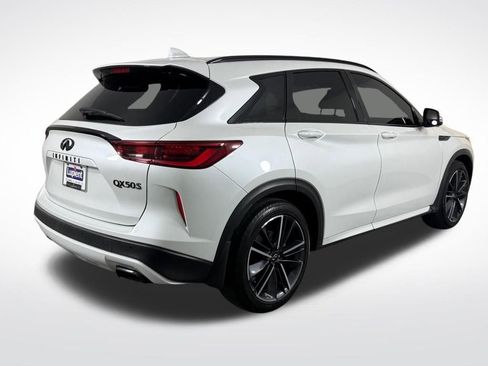 Used 2023 INFINITI QX50 Sport FWD image 4