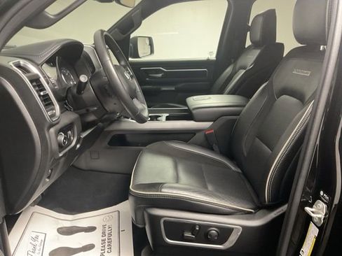 Used 2024 RAM 1500 Laramie image 13
