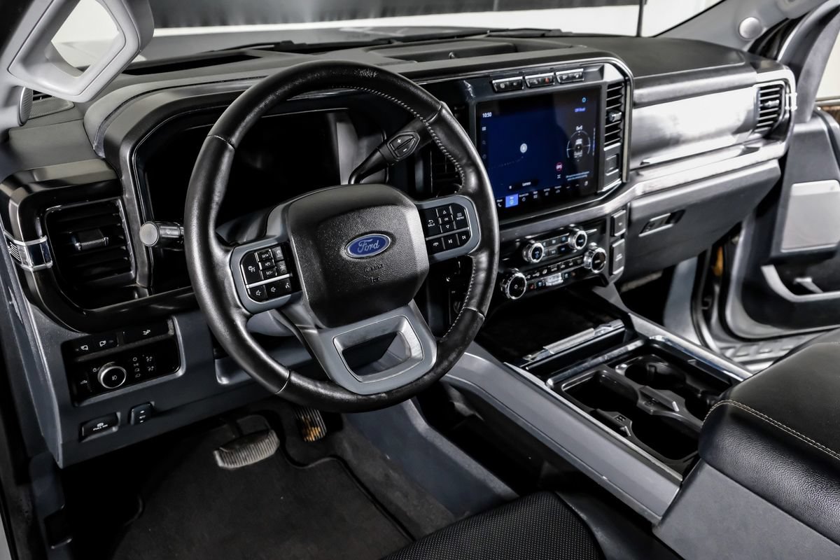 Used 2024 Ford F350 Lariat w/ Lariat Ultimate Package AWD/4WD image 15