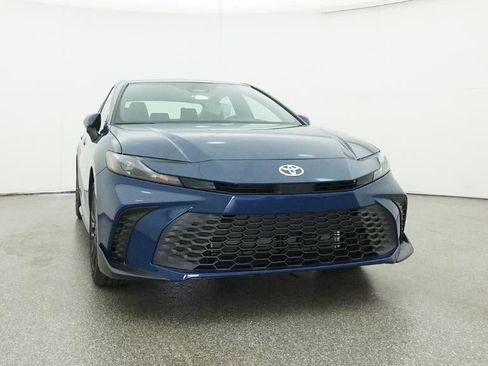 New 2026 Toyota Camry SE FWD image 30