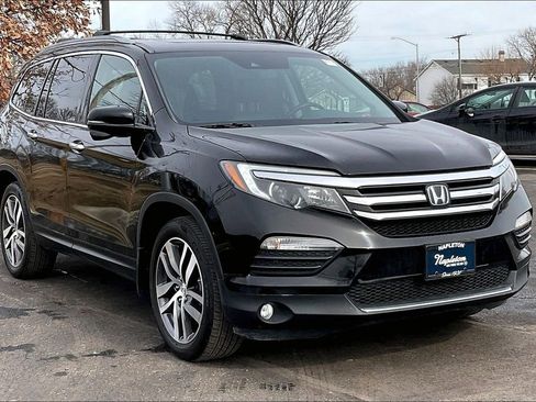 Used 2016 Honda Pilot Touring image 35