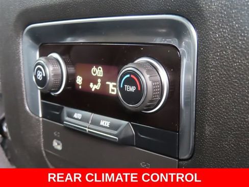 Used 2024 Chevrolet Tahoe LT AWD/4WD image 26