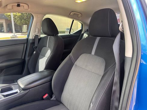 Used 2021 Nissan Sentra SV w/ Trunk Package image 18