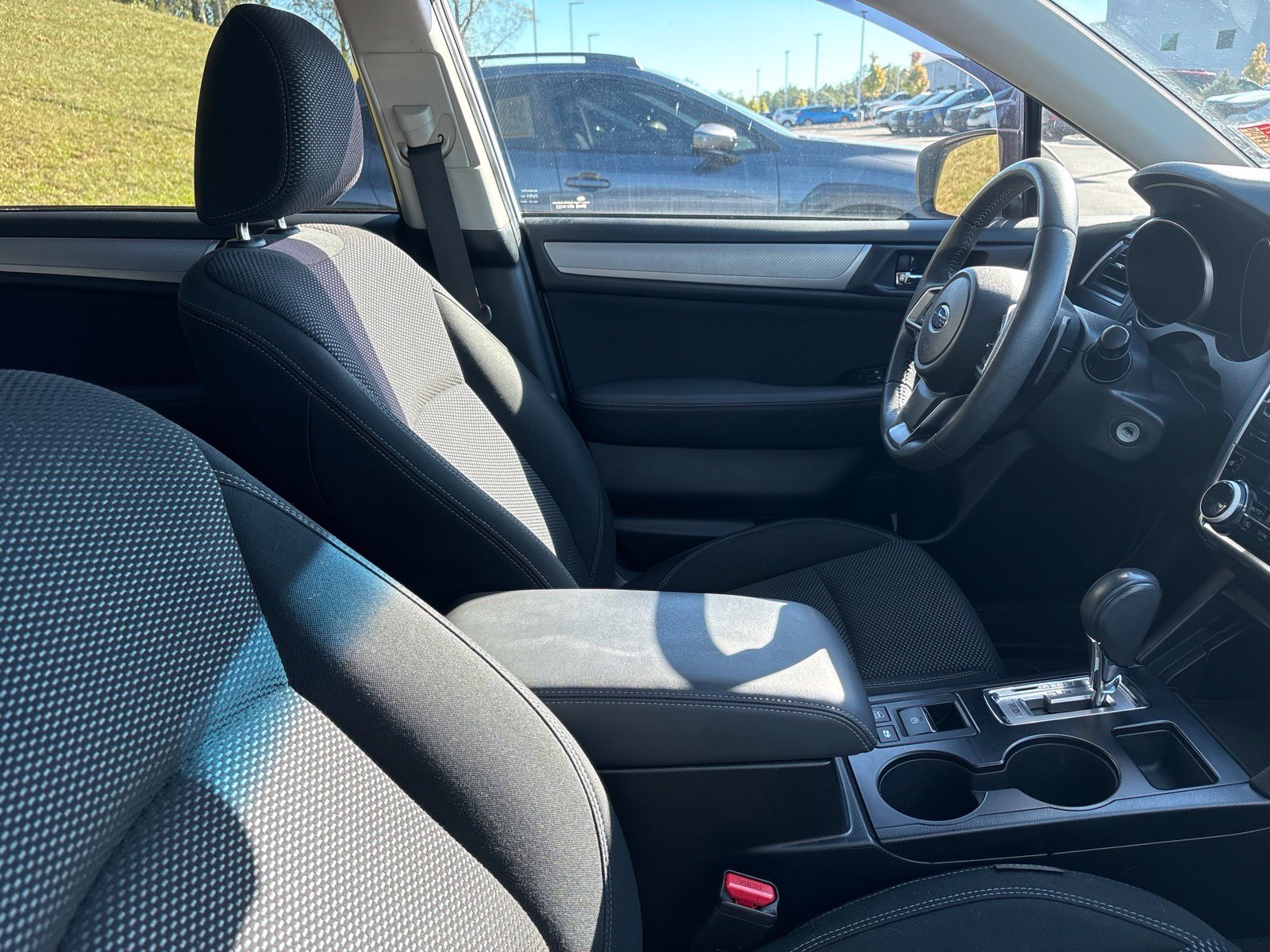 Used 2019 Subaru Outback 2.5i Premium AWD/4WD image 9